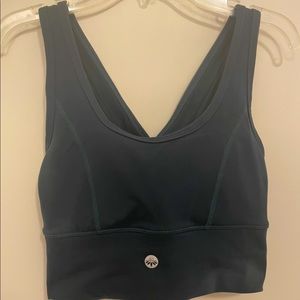 Senita Athletics Zara crop top/sports bra